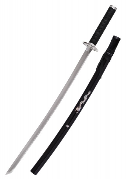 Das Katana Silberdrachen zeichnet sich durch eine silberne Klinge und einem schwarzen Griff aus. Der schwarze Schwertscheide ist mit einem silbernen Drachen verziert. Perfekt für Sammler und Liebhaber japanischer Schwerter.