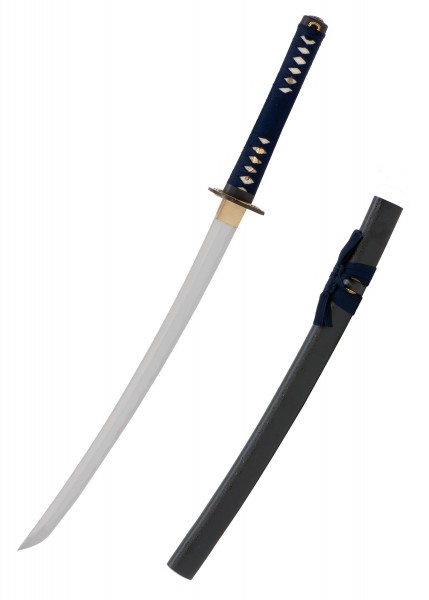 Das Bild zeigt ein John Lee Imori Wakizashi. Der Wakizashi hat eine elegante gebogene Klinge und eine dunkelblaue Tsuka (Griff) mit goldfarbenen Details. Die Saya (Scheide) ist in Schwarz gehalten und mit einer blauen Kordel versehen.